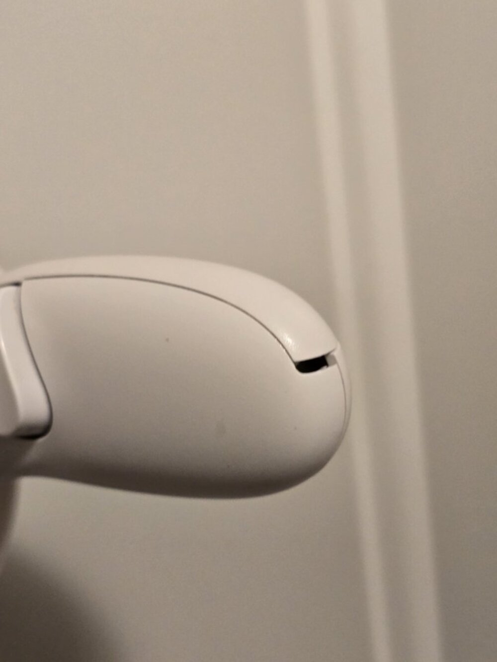 Meta Oculus Quest 2 Left Hand Controller - Tested Working - Picture 10 of 11